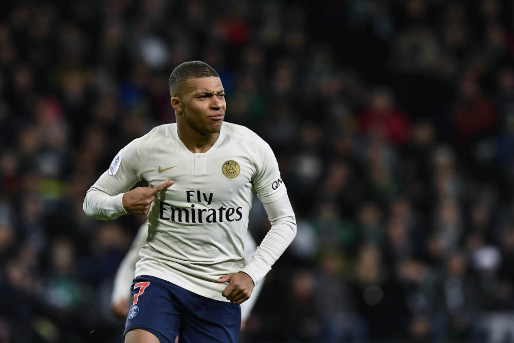 沐曦股份发预亏，预计2025年度归母净亏损6.5亿元至7.98亿元 亏损收窄43.36%至53.86%